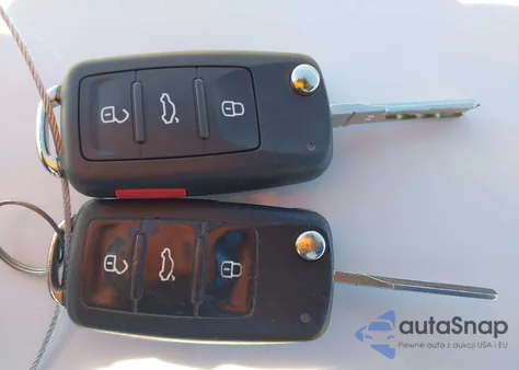 2014 Volkswagen Eos Komfort from USA, damaged, VIN WVWBW8AH9EV004584